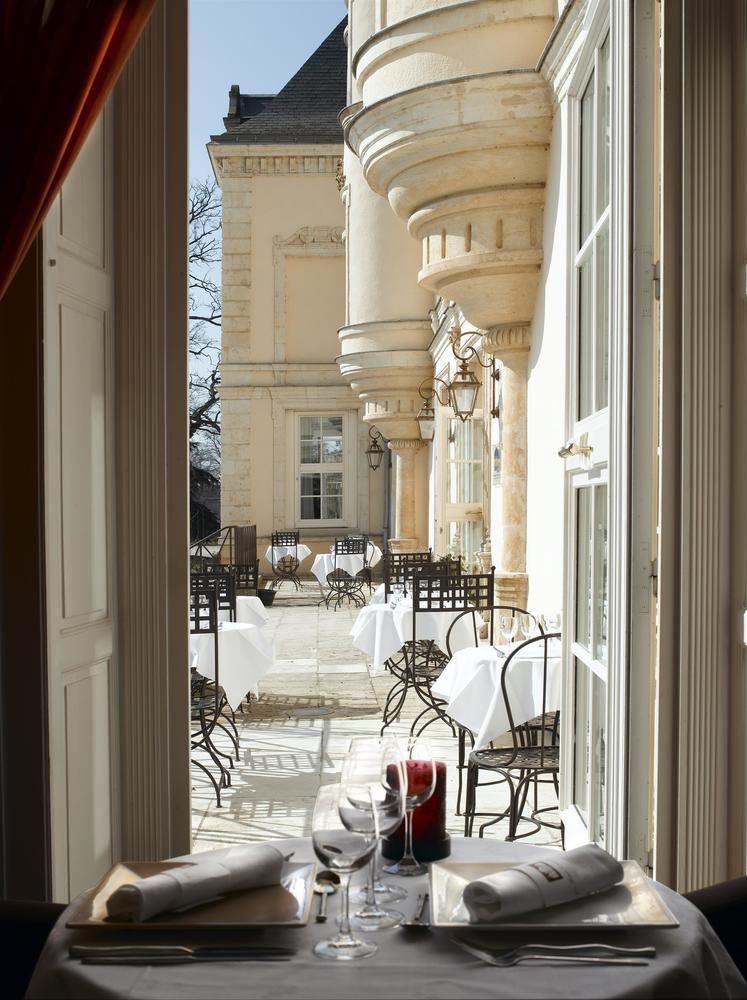 Отель Country Club Yvre-l'Eveque Экстерьер фото
